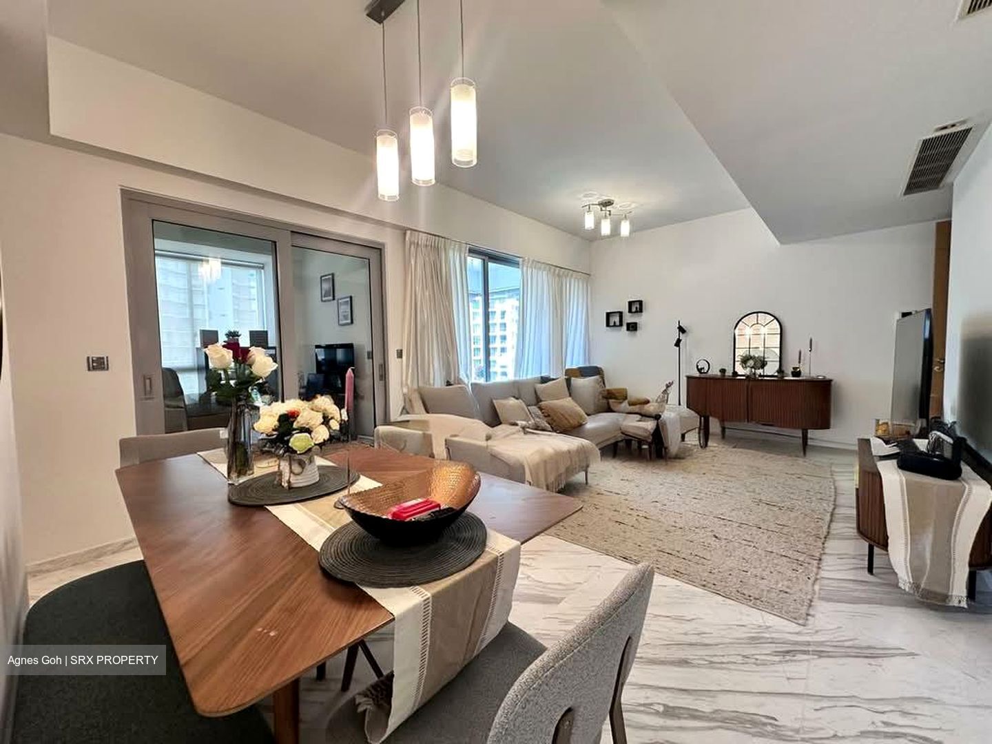 Suites @ Cairnhill (D9), Apartment #582463611